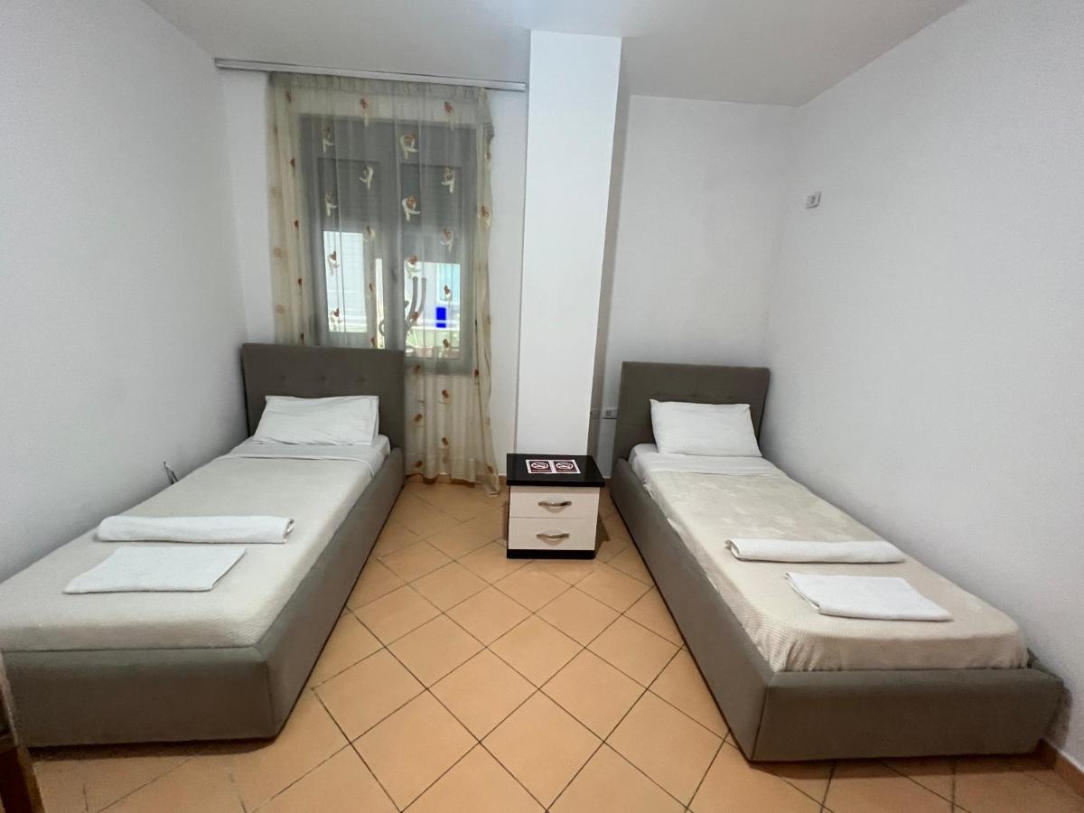 Leonard Apartment Tirana Exterior foto