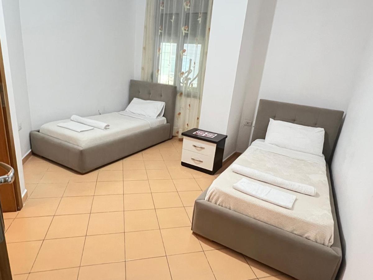 Leonard Apartment Tirana Exterior foto